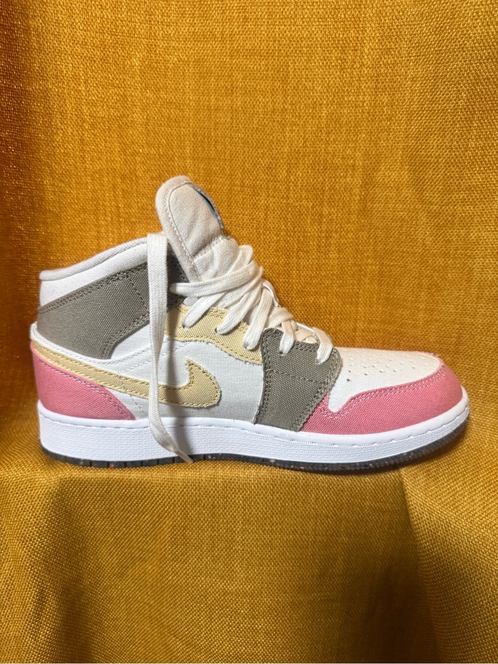 Nike Kids Colorblock Mid-Top Sneakers in Pink, Beige & Gray - Picture 4 of 8